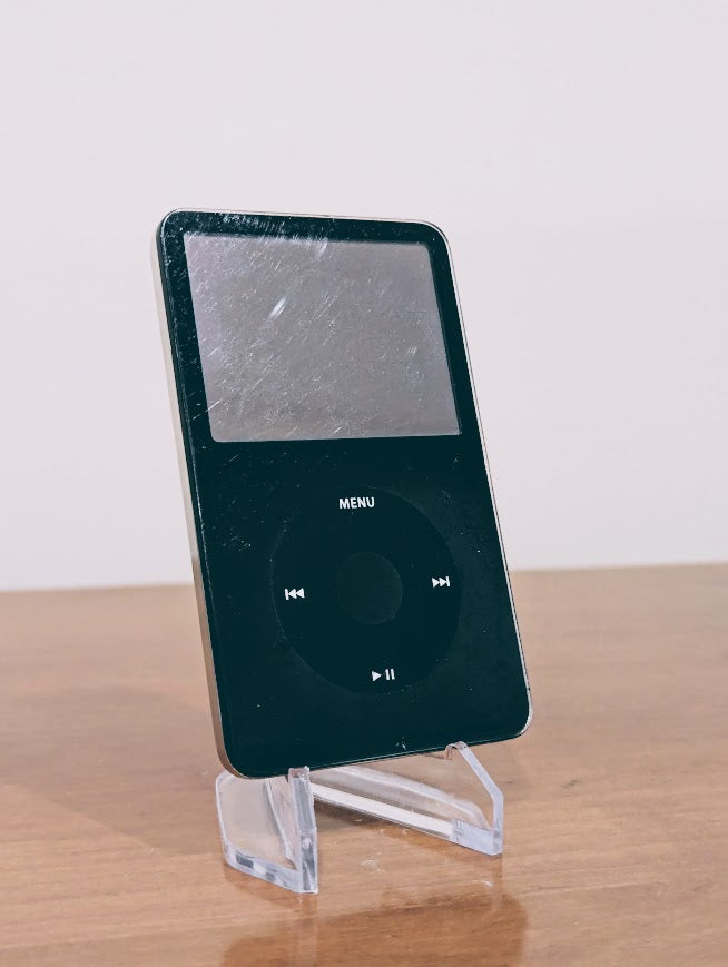 Apple iPod Classic (2001-2005) – Westport Tech Museum