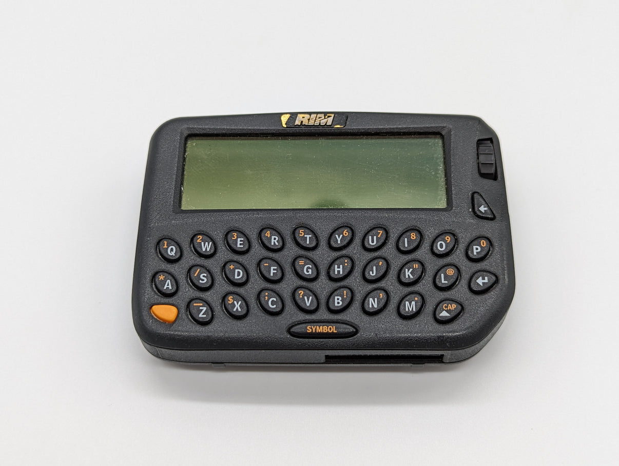 Mobile Pagers (1975-2000) – Westport Tech Museum