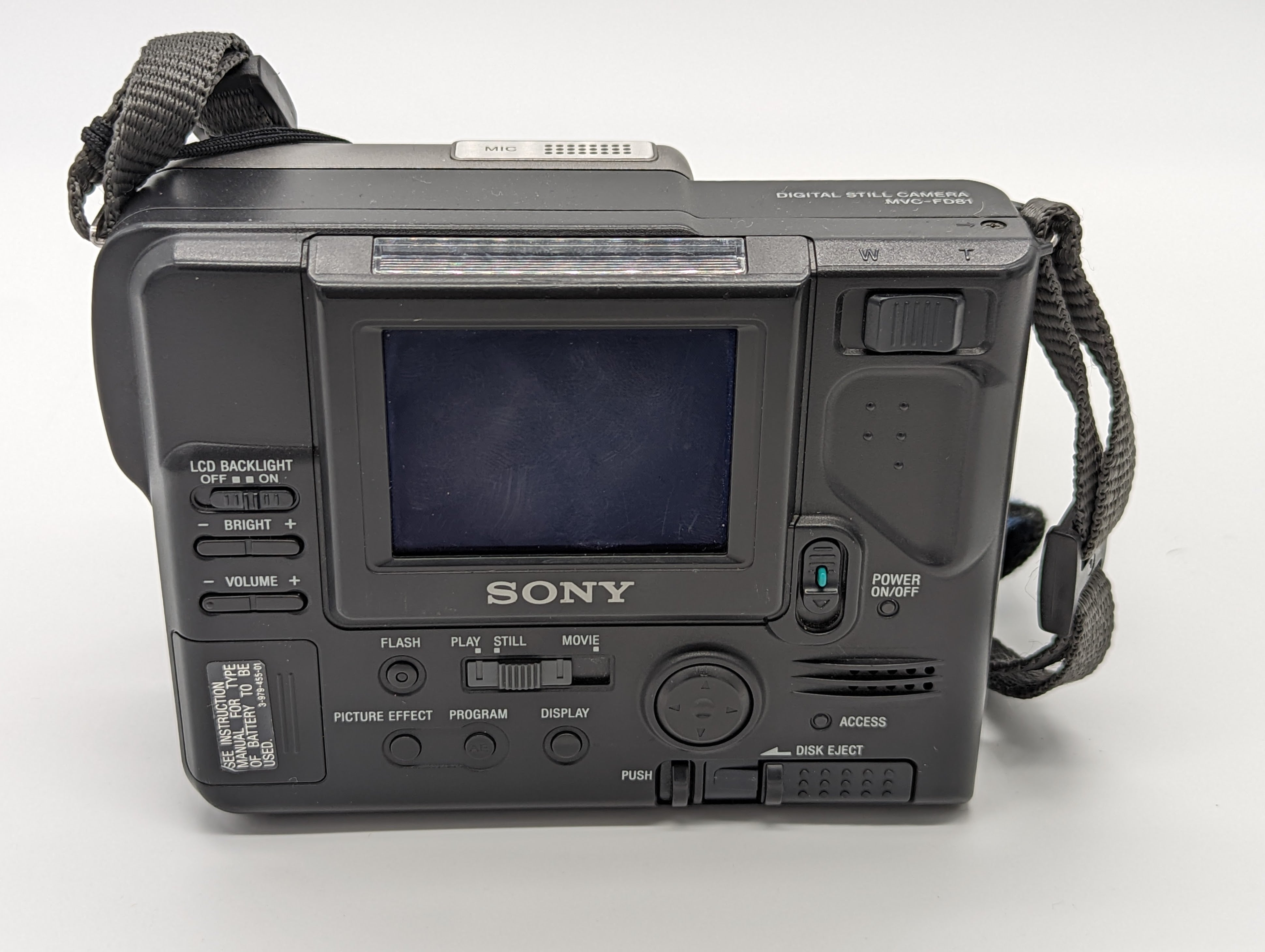 Sony Mavica Digital Camera Line (1997-1998) – Westport Tech Museum