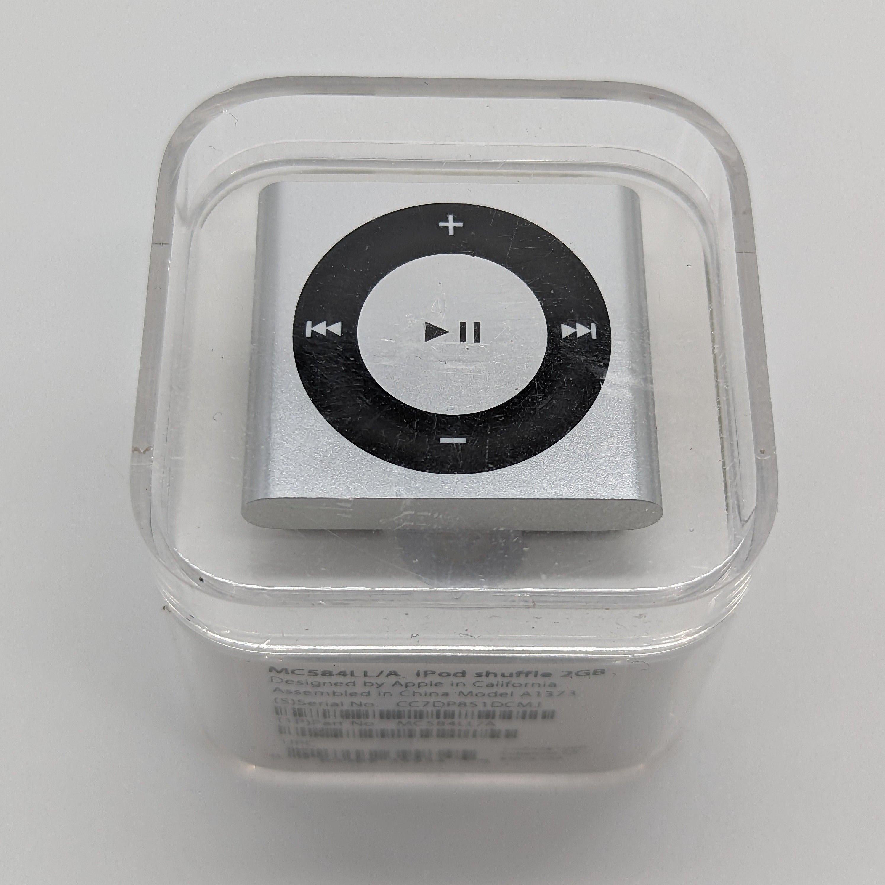 Apple iPod Shuffle (2005-2010) – Westport Tech Museum